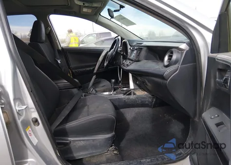 2016 Toyota Rav4 Hybrid Xle z USA, uszkodzony, nr VIN JTMRJREV2GD025014